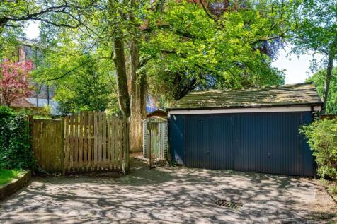 Double Garage
