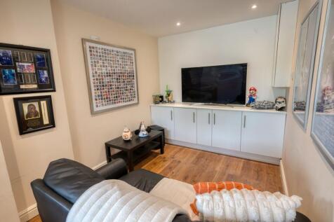 Cinema Room/Office
