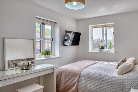 Principle Bedroom