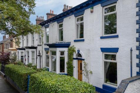 Mottram Road
