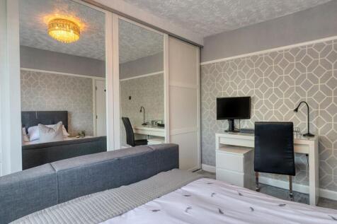 Principle Bedroom