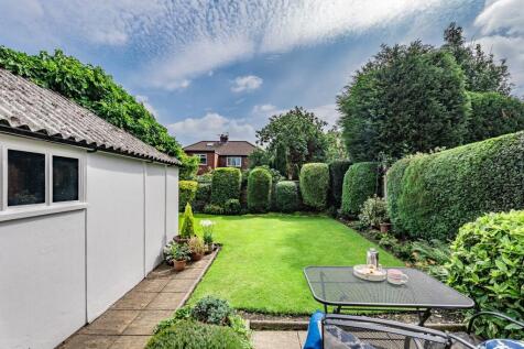 Garage &amp; Garden