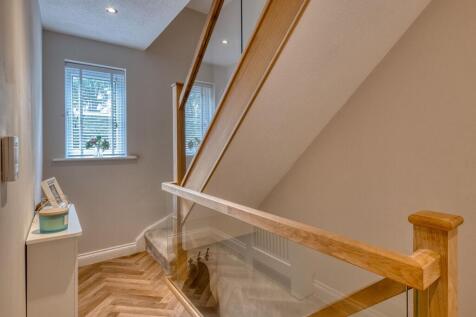 Feature Staircase