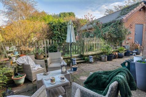 Garden &amp; Workshop