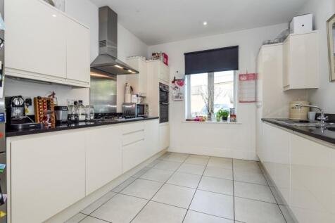 Kitchen House to ren