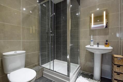 Shower room House to
