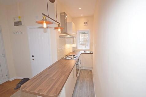 Kitchen Apartment to