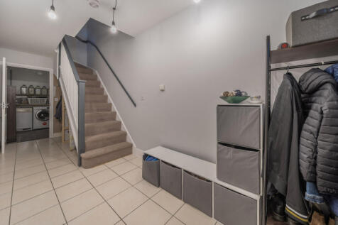 1350425-4-68c327a...