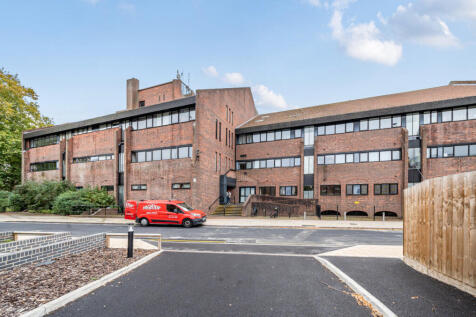 1359780-17-68ee84...