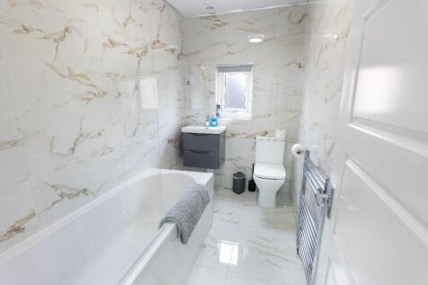 Bathroom First Floor