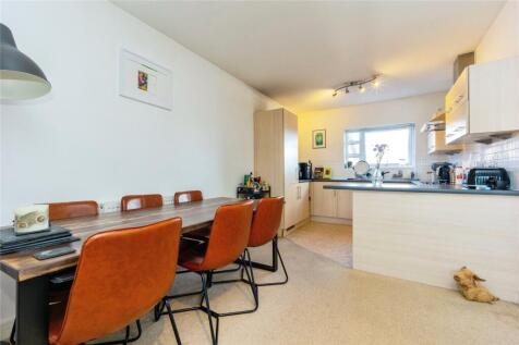 Kitchen/Lounge