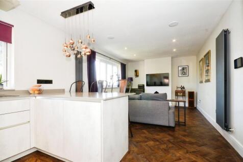 Kitchen/Living Room