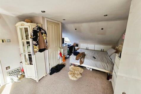 Loft Room/Bedroom 4