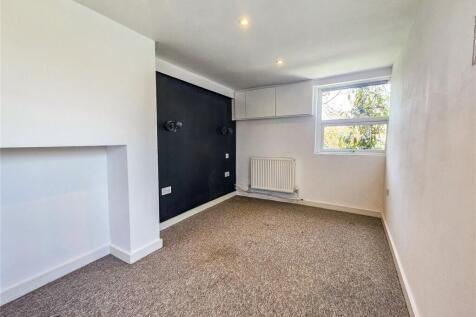 Study/Bedroom 5