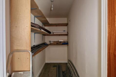 Bedroom 2 Storage
