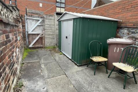 Rear Courtyard