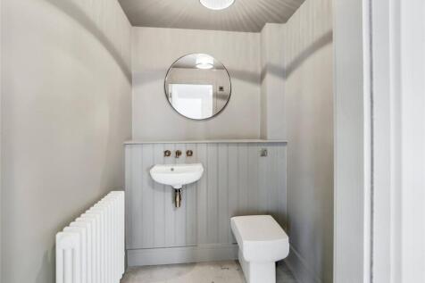 Guest Toilet