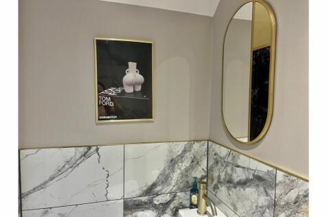 Downstairs Bathroom