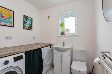Downstairs Bathroom