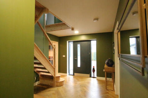 C_Hall1