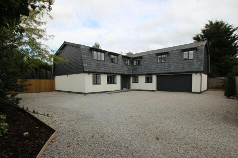H_House Front