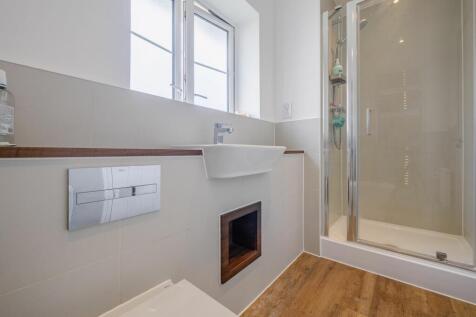 En-suite 1