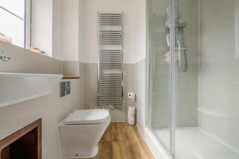 En-suite 2