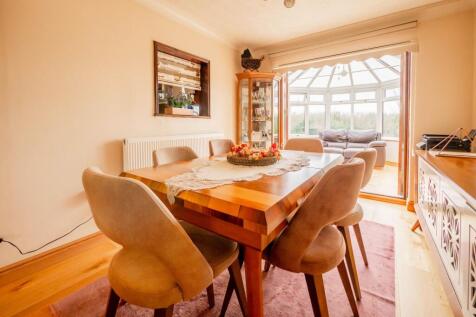 Dining Rm