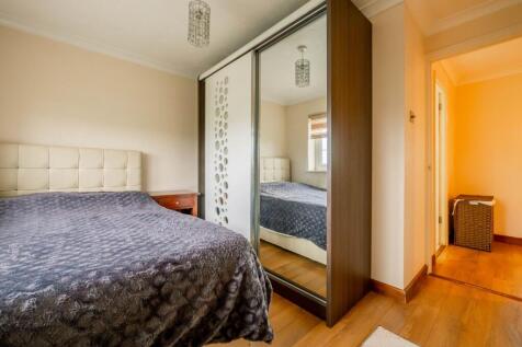 Bedroom4