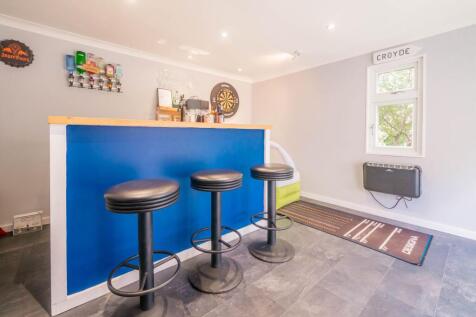 Summerhouse/Bar