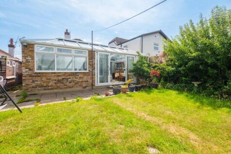 REAR GARDEN IS WEST FACING