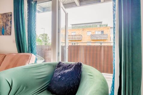 Property Image 8