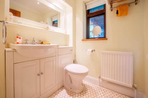 ensuite 2