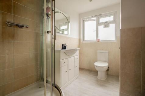 2nd floor Shower Room