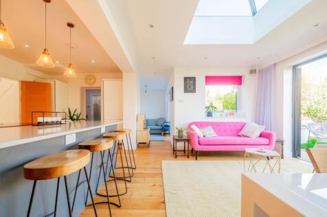 Open Plan Lounge/Kitchen/Diner