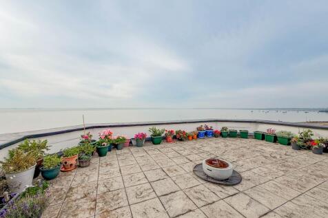Roof Terrace Front