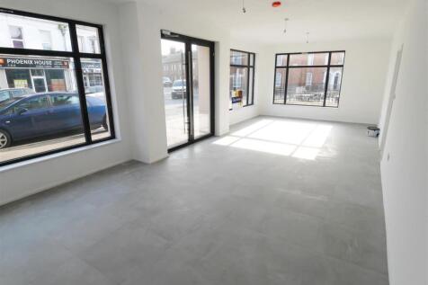 26-28 High Street - 2.jpg