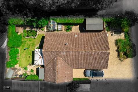 20240617112226 - DJI_0181 - Malrenes view, church 