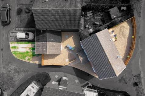 20250701131901 - DJI_0621 - 8 Burnham Close, Triml