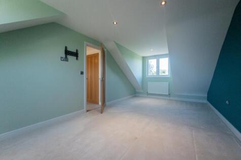 20250929113748 - 2025-09-29_11-37-48 - 9 Oakdene, 