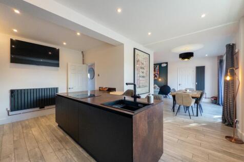 20251028095615 - 2025-10-28_09-56-15 - 45 High Roa