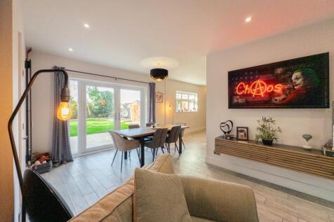 20251028100002 - 2025-10-28_10-00-02 - 45 High Roa