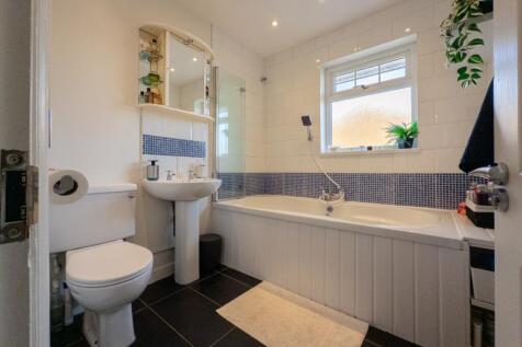 20251028102837 - 2025-10-28_10-28-37 - 45 High Roa