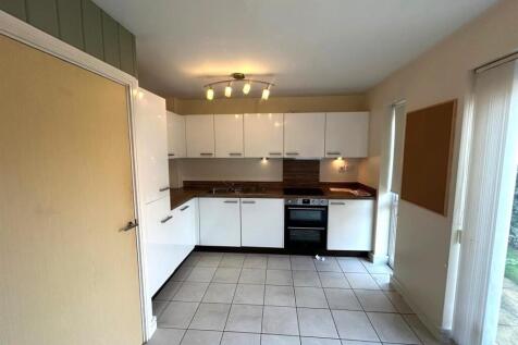 Kitchen 3.jpg