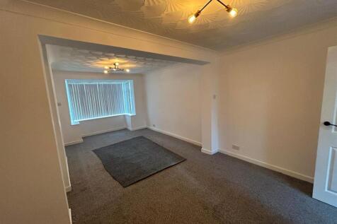 Living room 3.jpg