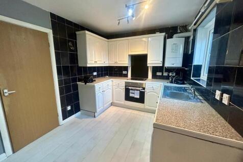 Kitchen 3.jpg