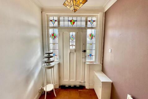 WhatsApp Image 2025-10-06 at 12.02.35_108c3b3b.jpg