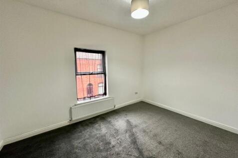 WhatsApp Image 2025-10-17 at 10.07.57.jpeg