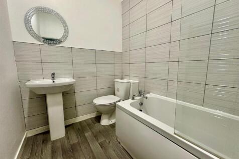 WhatsApp Image 2025-10-17 at 10.07.56.jpeg