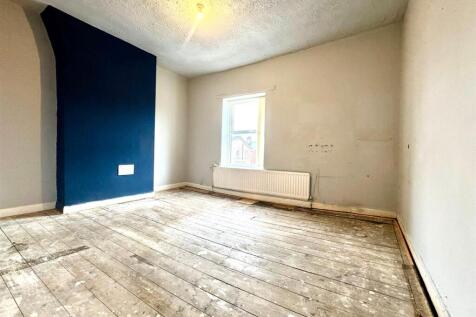 WhatsApp Image 2025-10-20 at 15.42.39 (1).jpeg